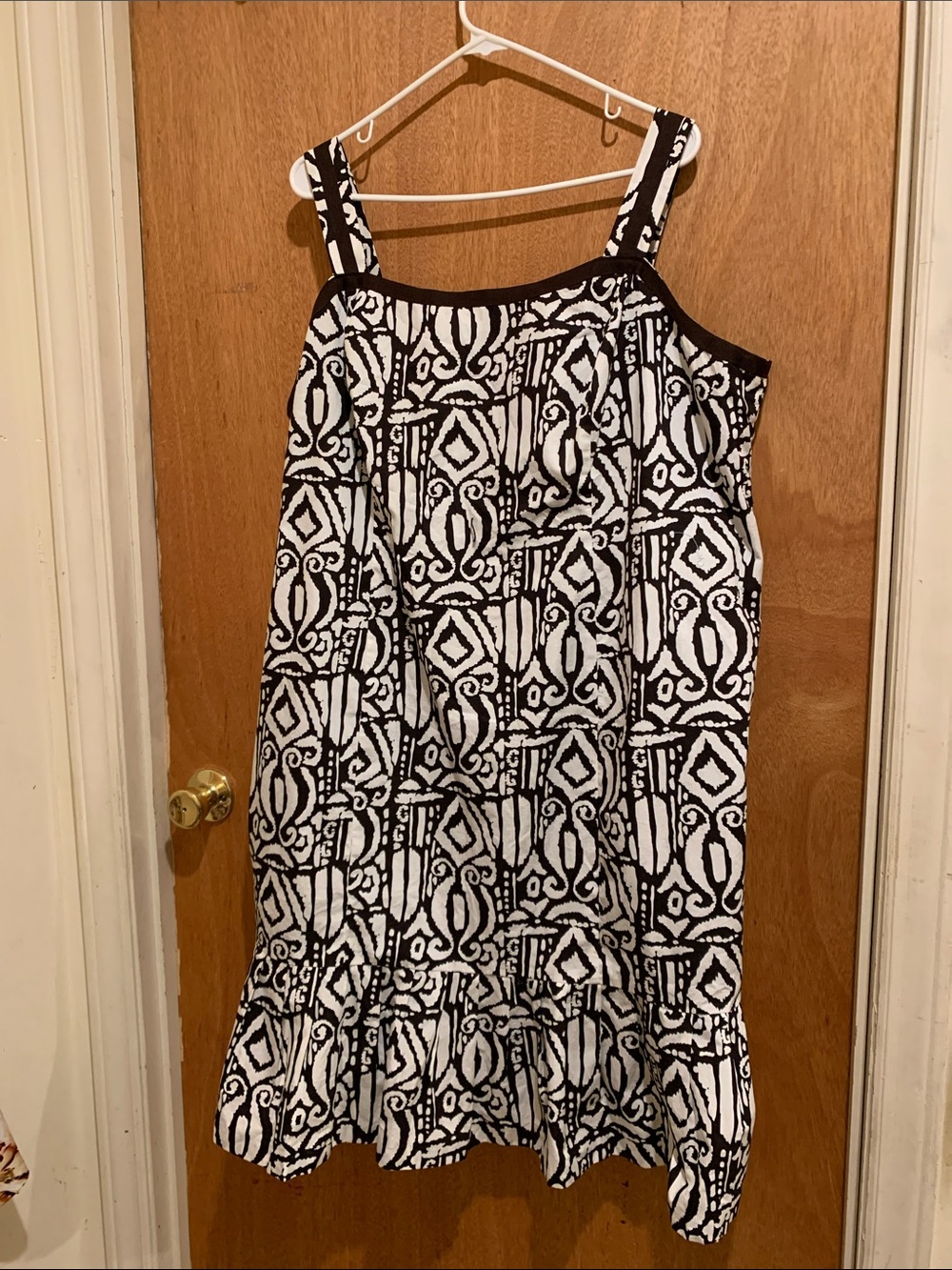 dressbarn Black and White Printed Midi Dress